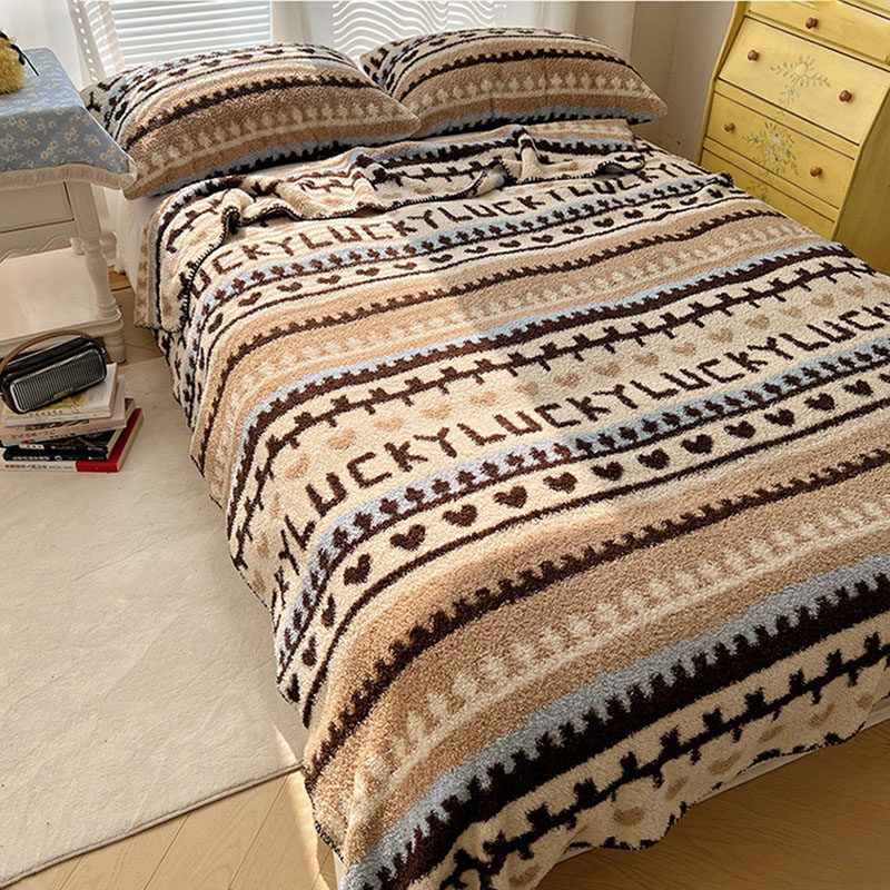Couverture en peluche douce bo - Home Textiles Europe avis et prix